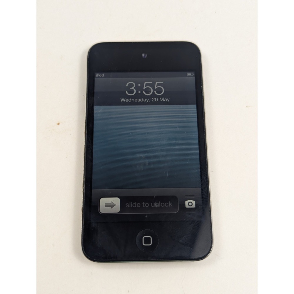 Apple 64GB iPod Touch Black - 4th Generation A1367